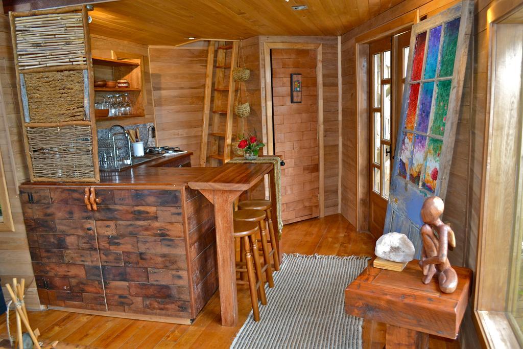 Villa La Casa Del Arbol De Chiloe Castro Zimmer foto